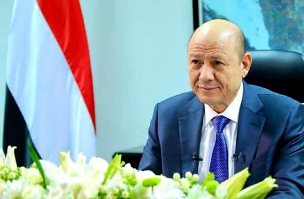 الرياض: الرئيس العليمي يتعهد بالعمل انطلاقا من عدن لدحر الحوثيين ومستقبل افضل لليمنيين دون إقصاء او تهميش