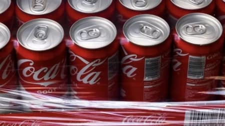 كوكا كولا تسحب منتجاتها من الأسواق الأوروبية بسبب مستويات الكلورات المرتفعة