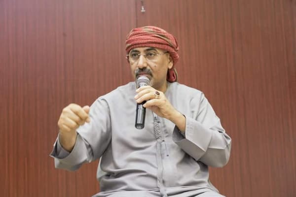 الزبيدي يدعو الى تلاحم جنوبي يواكب متغيرات الثورة