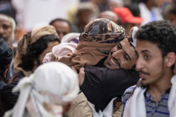 التحالف بقيادة السعودية يعلن الافراج عن 163 محتجزا حوثيا