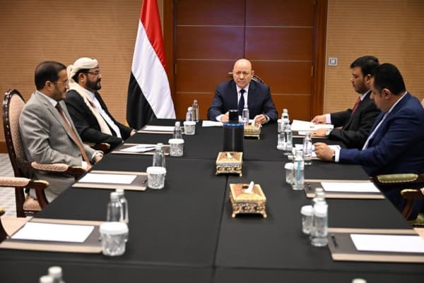 المجلس الرئاسي يواصل مناقشة الوضع الاقتصادي بالتركيز على اليات إدارة الموارد الجمركية والضريبية