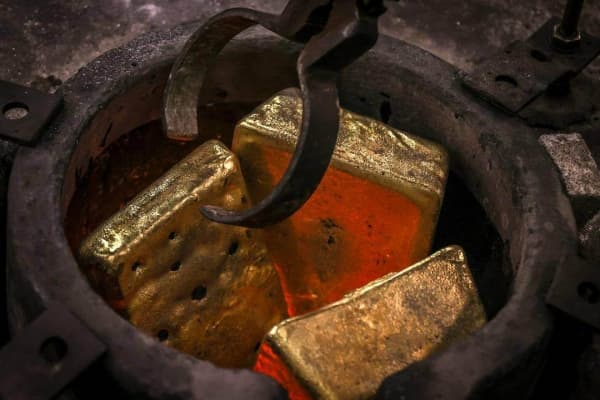تراجع أسعار الذهب عند التسوية مسجلة خسائر أسبوعية ‏
