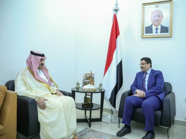 الحكومة اليمنية تجدد ترحيبها بجهود السعودية لإحياء مسار السلام المتعثر
