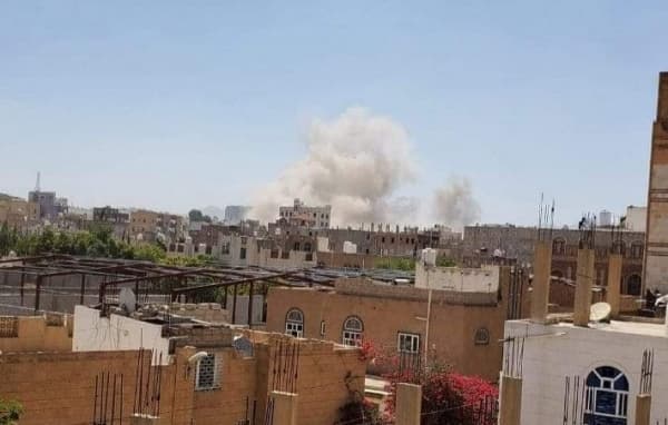 التحالف يتبنى ضربات جوية في صنعاء ويتوعد الحوثيين بهجمات "اوسع"