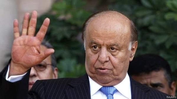 الرئيس اليمني ينقل كافة صلاحياته لمجلس رئاسي (النص الكامل للقرار)