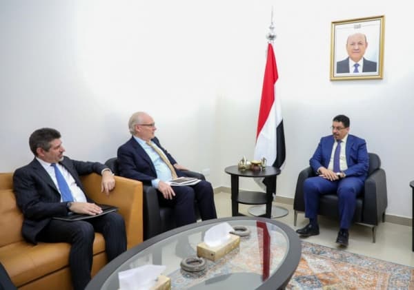 الحكومة اليمنية تطالب بمزيد الضغوط على الحوثيين للموافقة على شروط تجديد الهدنة