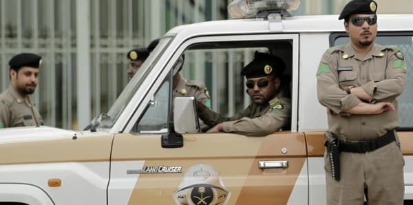 السلطات السعودية تضبط أكثر من 15 ألف مخالف لأنظمة الإقامة والعمل في أسبوع