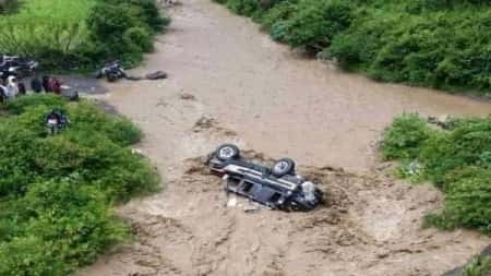 اليمن: مقتل 5 أشخاص بصواعق رعدية في اليمن