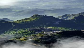 جبل صبر، محافظة تعز جنوبي غرب البلاد.